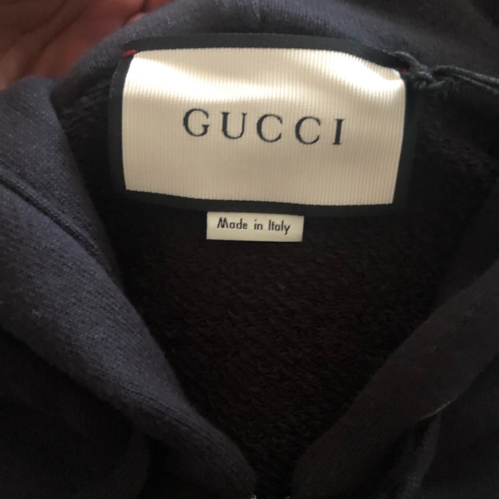 Gucci Bugs Bunny Hoodie 100% Authentic MSRP $1,980 - Picture 5 of 8